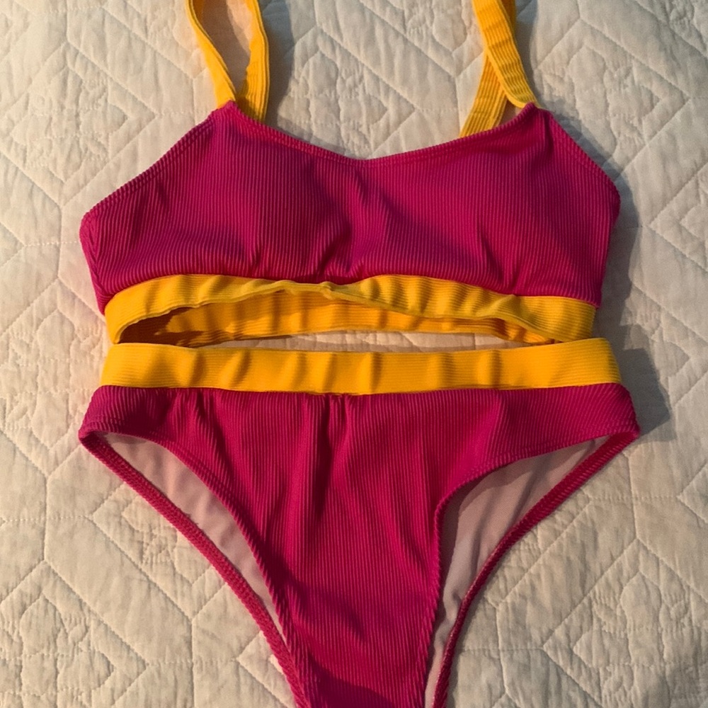 Ribbed Swimsuit
